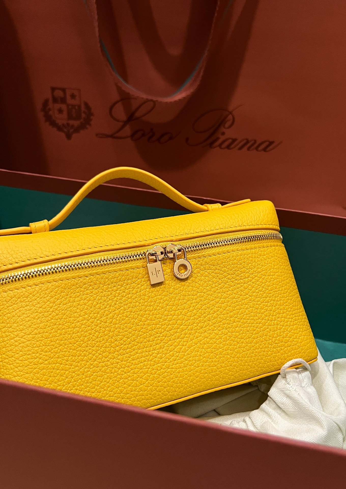 Loro Piana L19 - Image 3