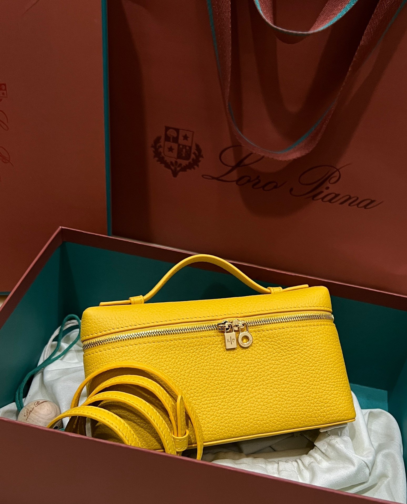 Loro Piana L19 - Image 5