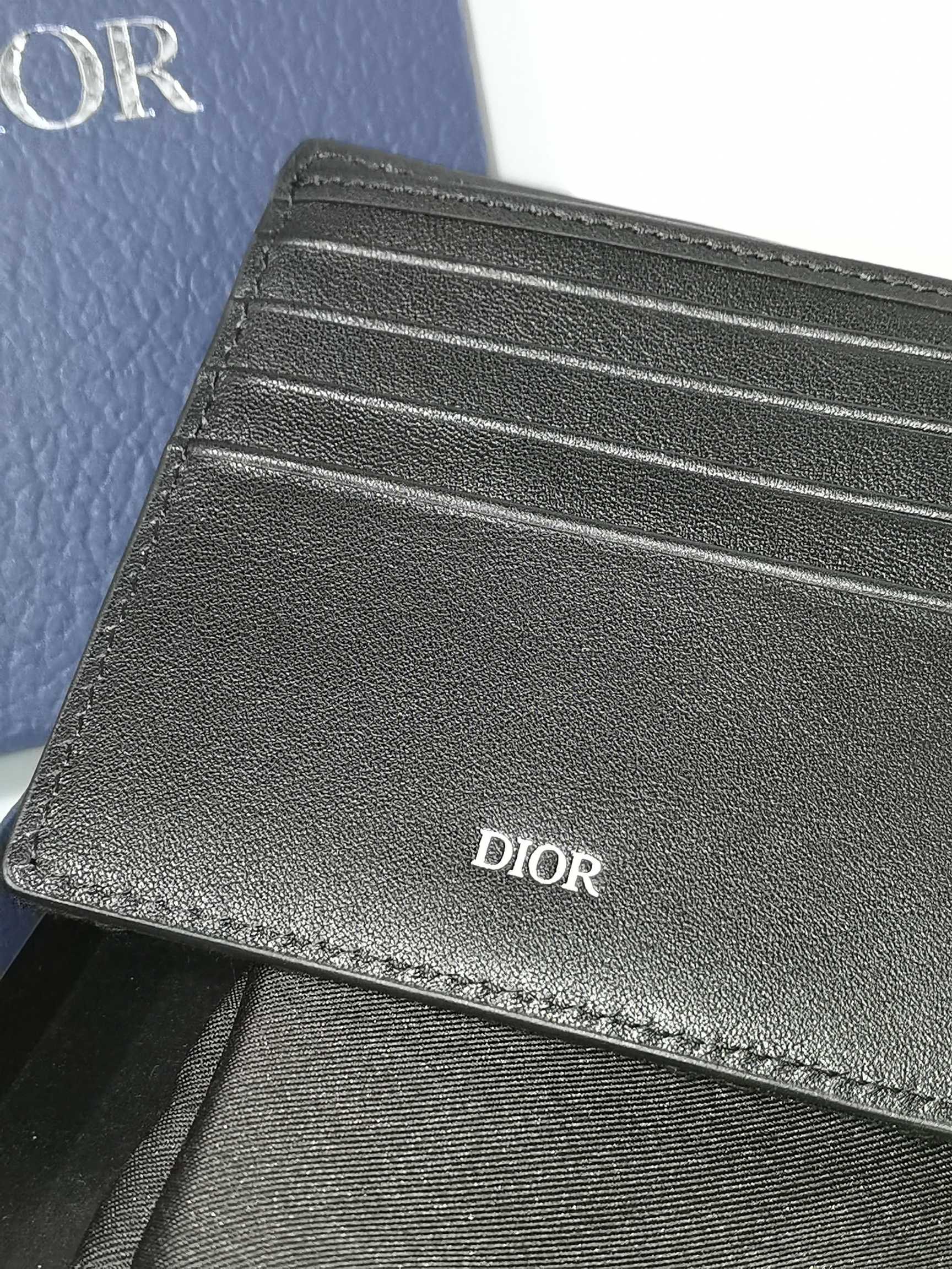 Dior Oblique Wallet - Image 5