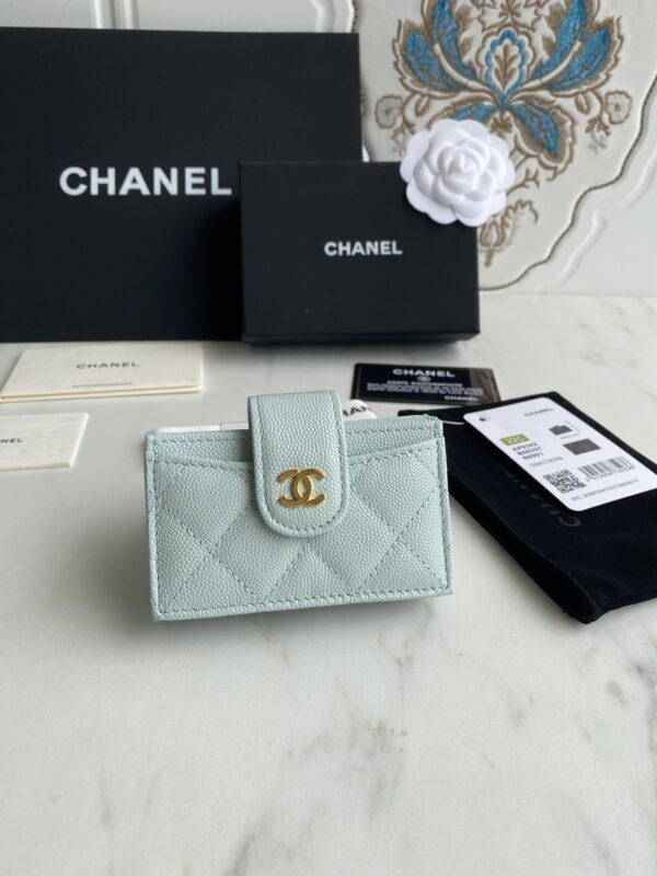 Chanel Small Caviar Leather Purse