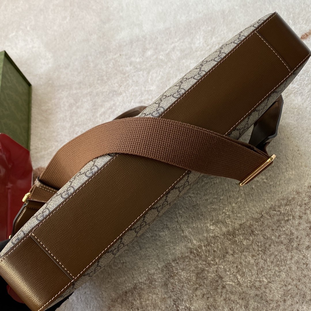 Gucci Large Briefcase - Image 8