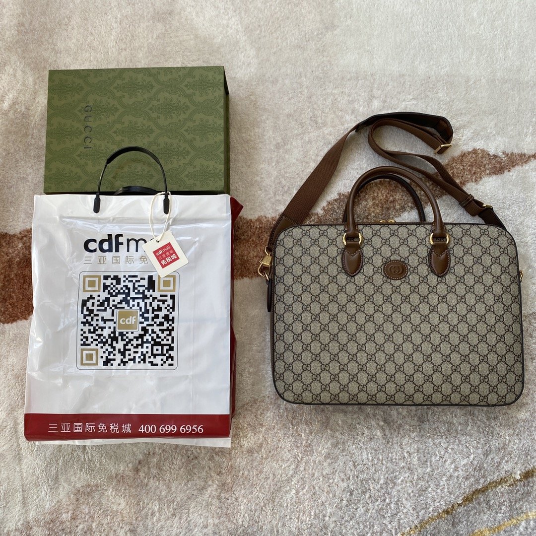 Gucci Large Briefcase - Image 2