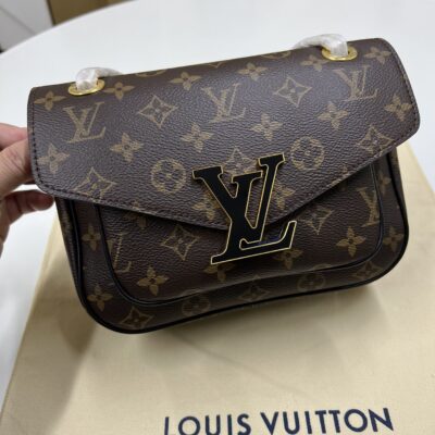 Louis Vuitton on Chain Bag
