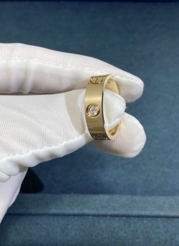 Wide Three Diamond Screw Ring, Yellow Gold