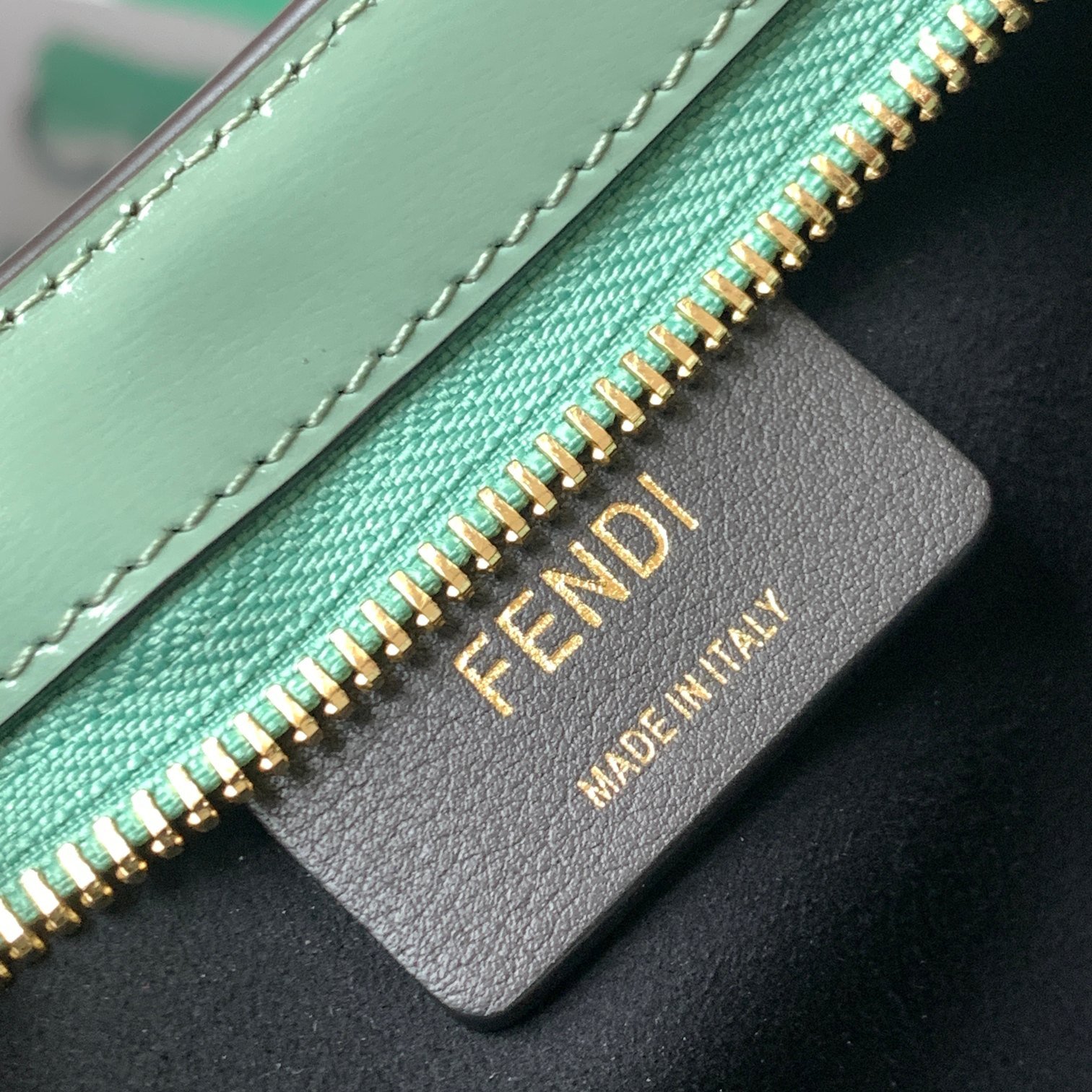 Fendi O'Lock Swing Bag - Image 8