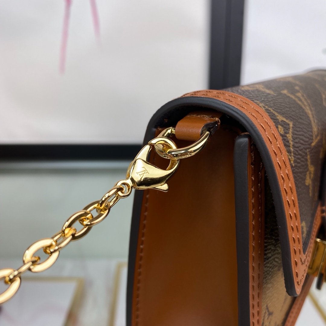 Louis Vuitton Dauphine Chain Bag - Image 6