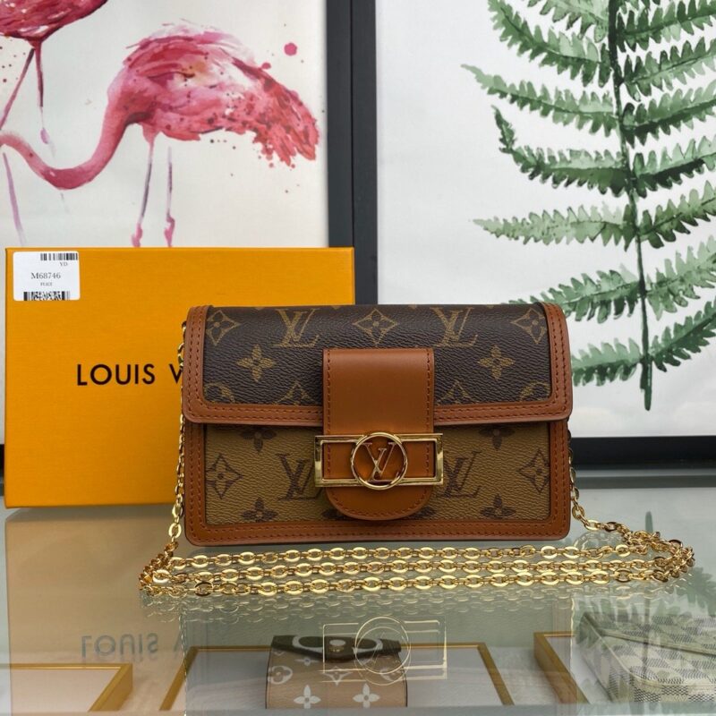 Louis Vuitton Dauphine Chain Bag