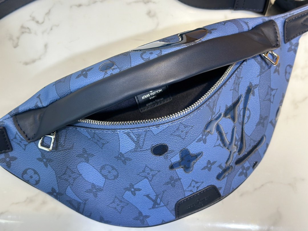 Louis Vuitton Discovery - Image 5