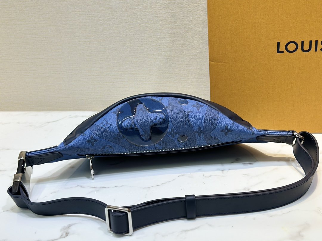 Louis Vuitton Discovery - Image 3