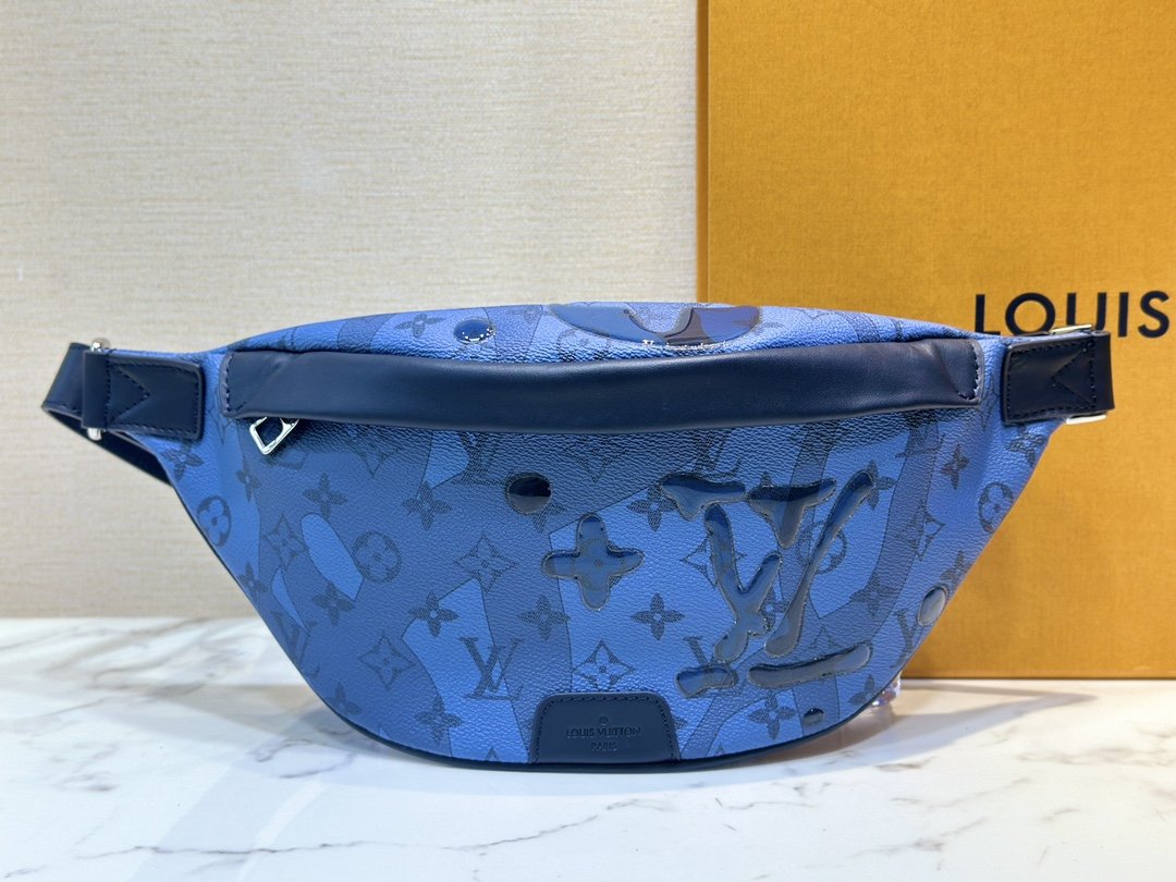 Louis Vuitton Discovery