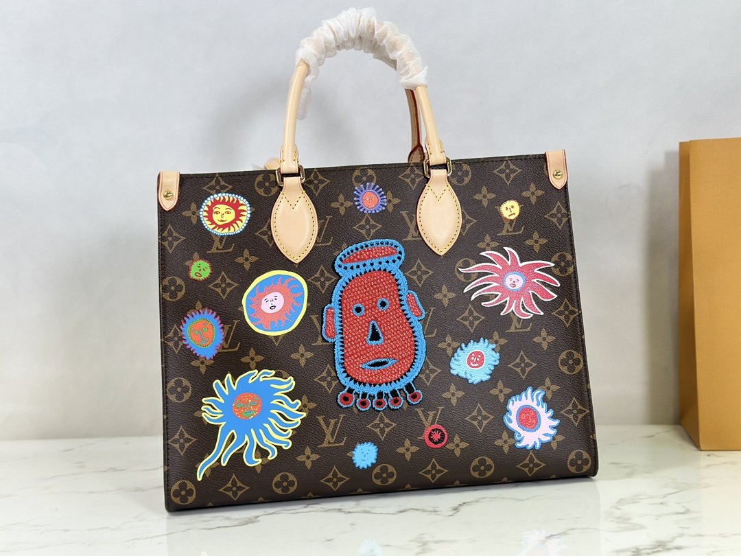 Louis Vuitton Onthego Medium Handbag - Image 7