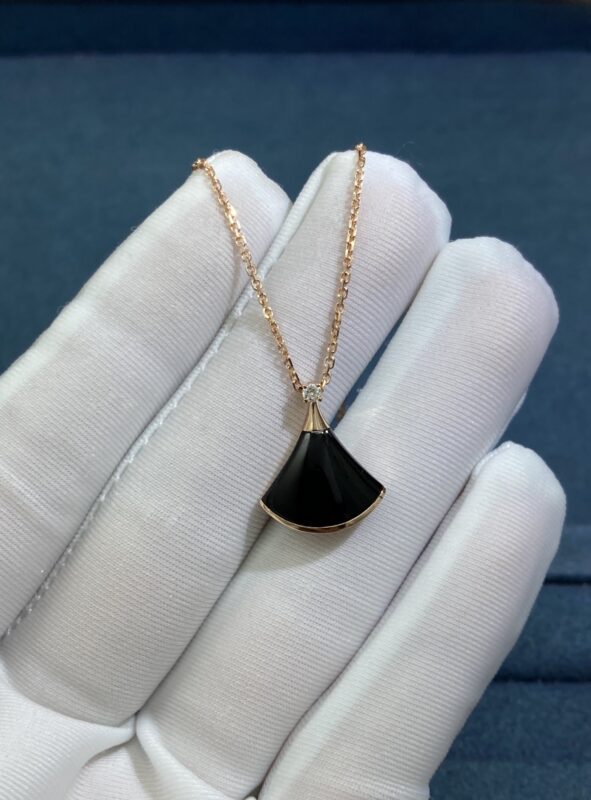 Small Black Onyx Skirt Necklace, Rose Gold