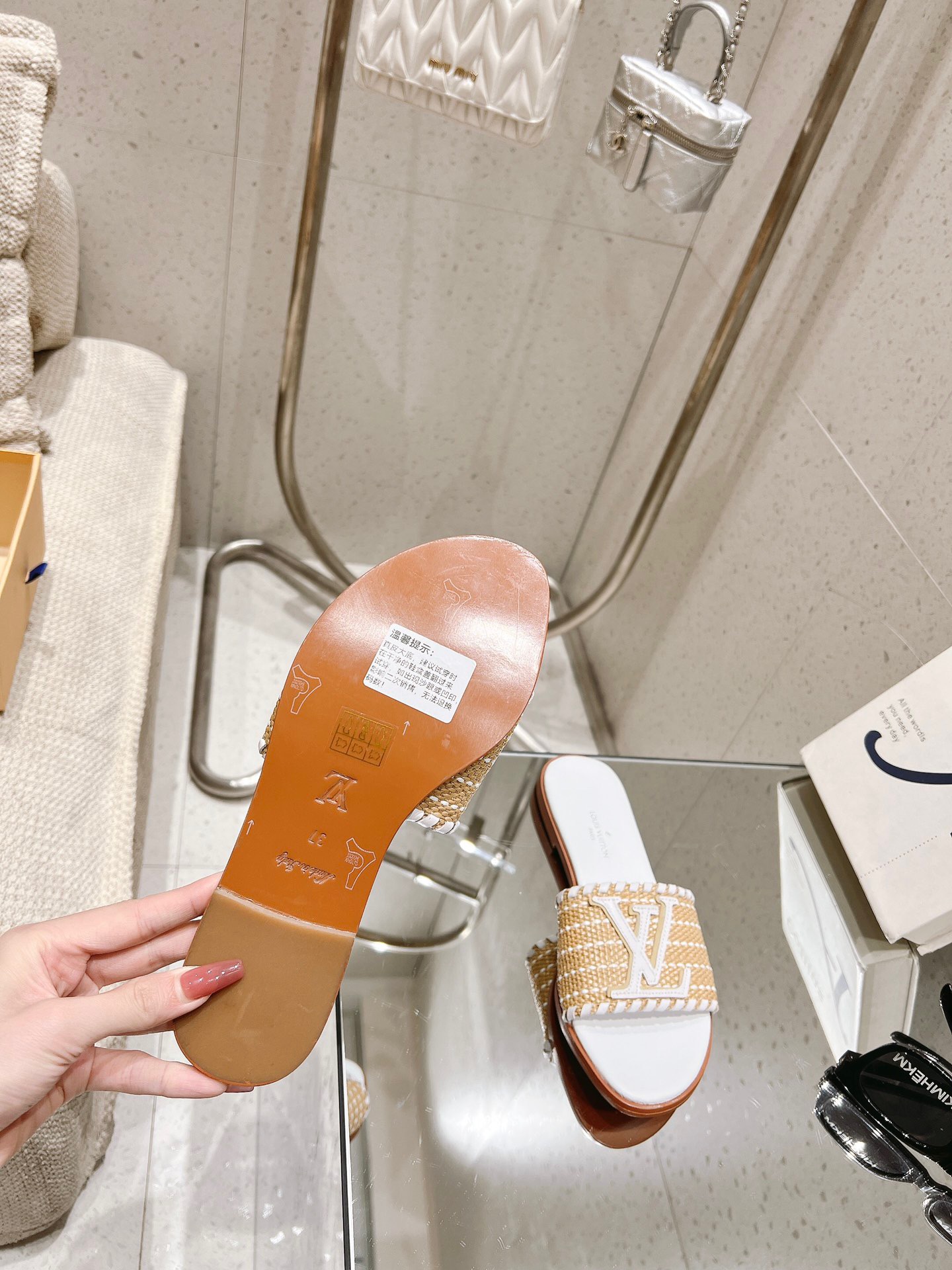 Louis Vuitton New Straw Sandals - Image 9