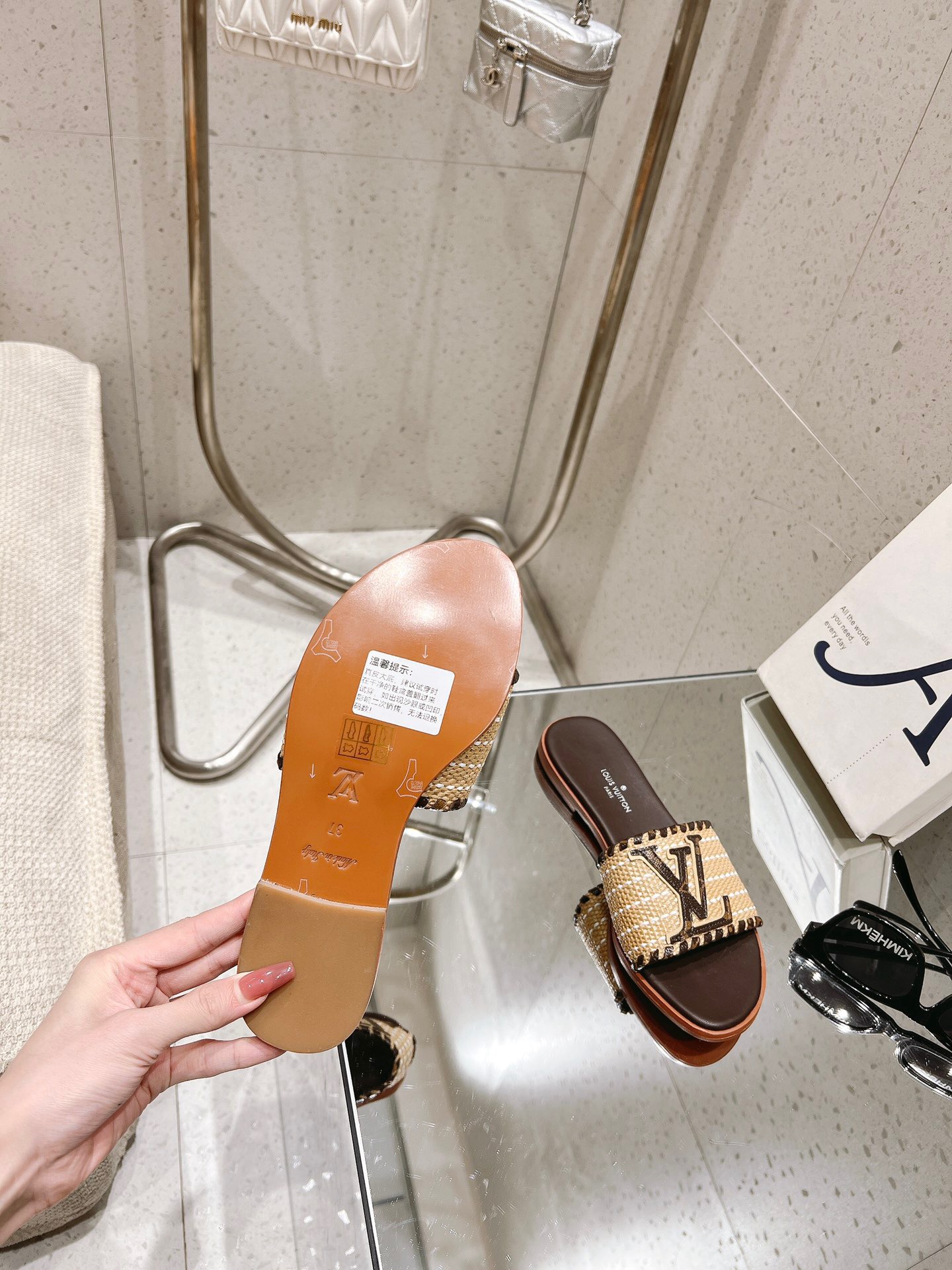 Louis Vuitton New Straw Sandals - Image 9