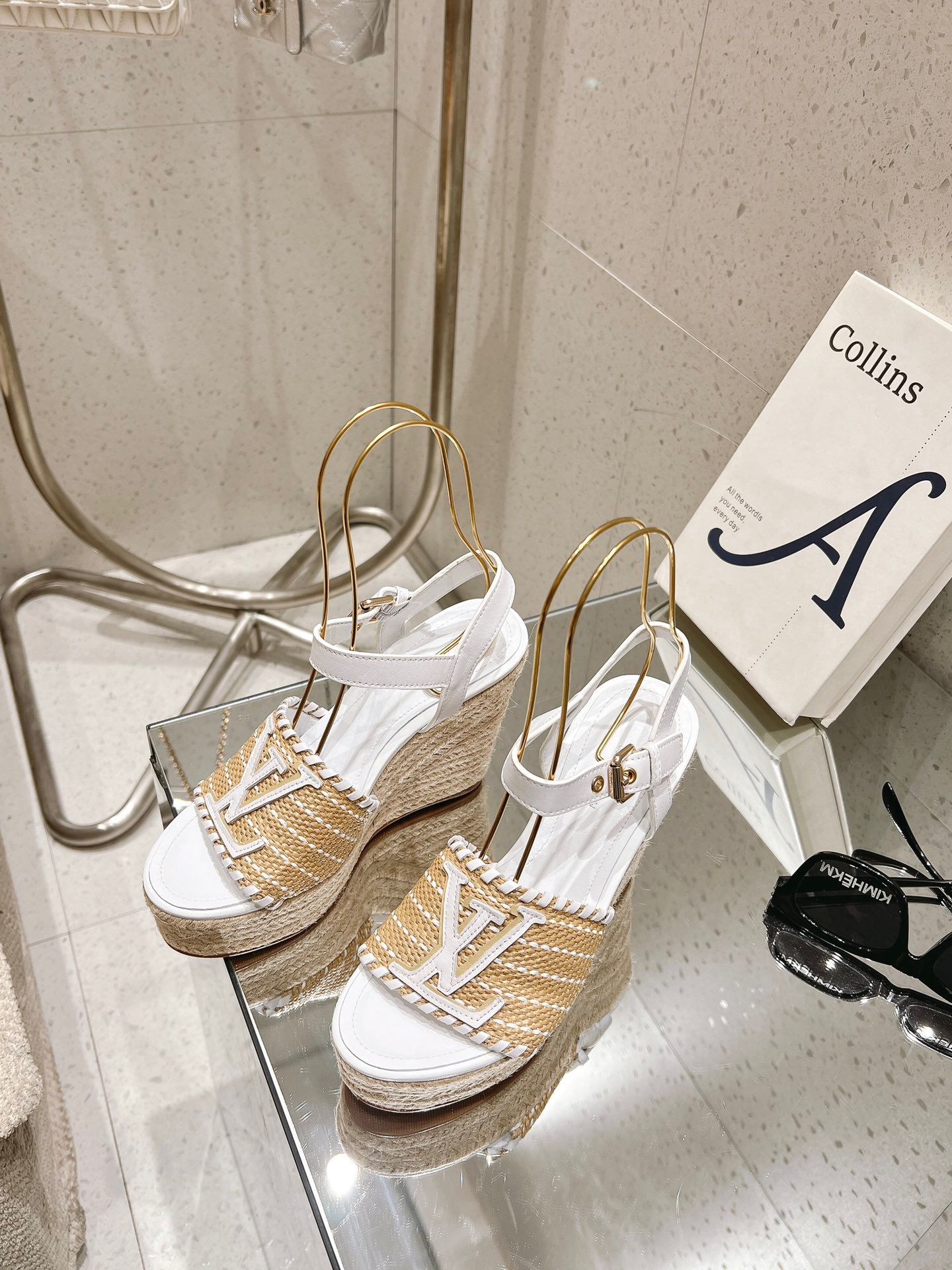 Louis Vuitton New Straw Heel Sandals - Image 4