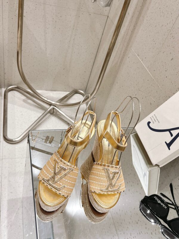Louis Vuitton New Straw Heel Sandals