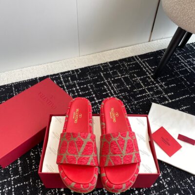 Valentino 2023 New Thick-soled Sandals