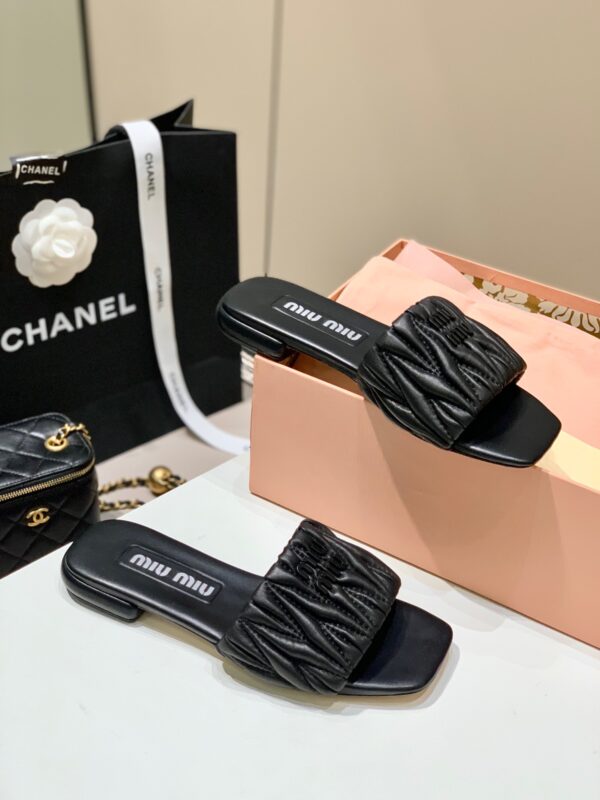 Miu Miu 2023 New Sandals