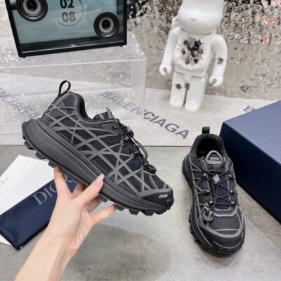 Dior 2023 New Futuristic Unisex Sneakers