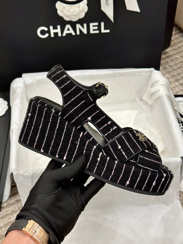 Chanel 2023 New Wedge Sandals
