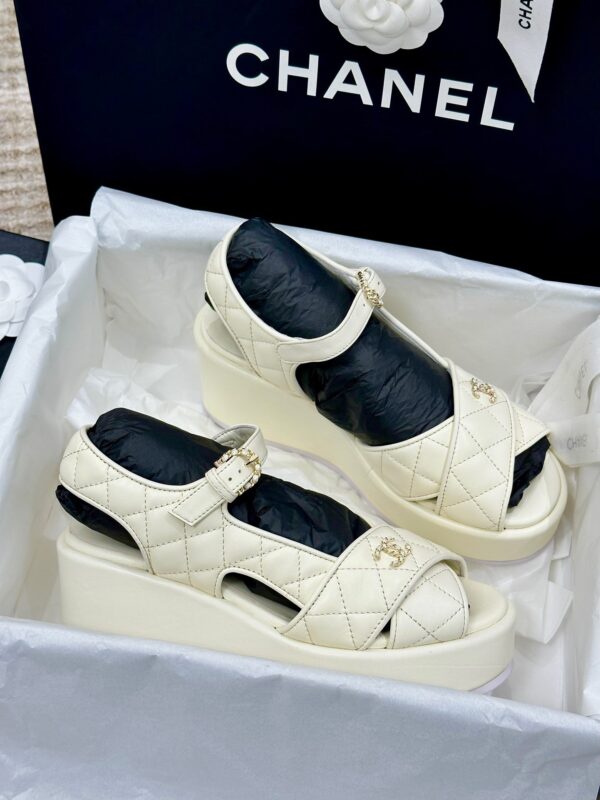 Chanel 2023 New Wedge Sandals