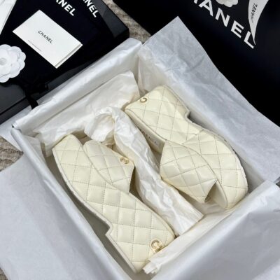 Chanel 2023 New Wedge Sandals