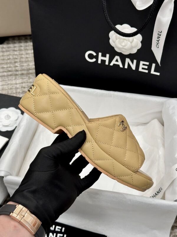 Chanel 2023 New Wedge Sandals