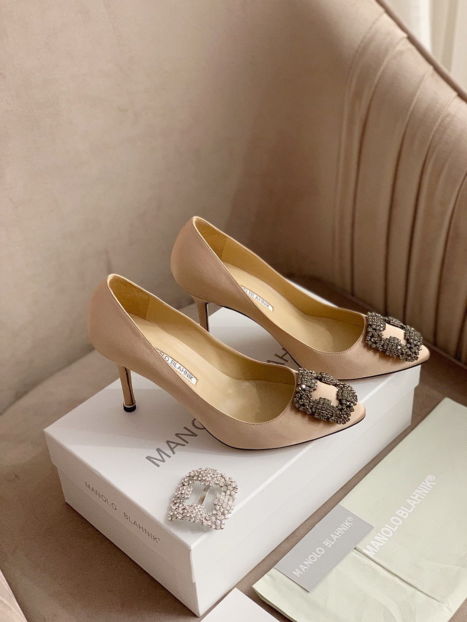 Manolo Blahnik 2023 Classic Shoes - Image 7
