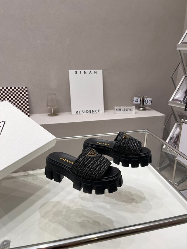 Prada 2023 New Light Raffia Sandals