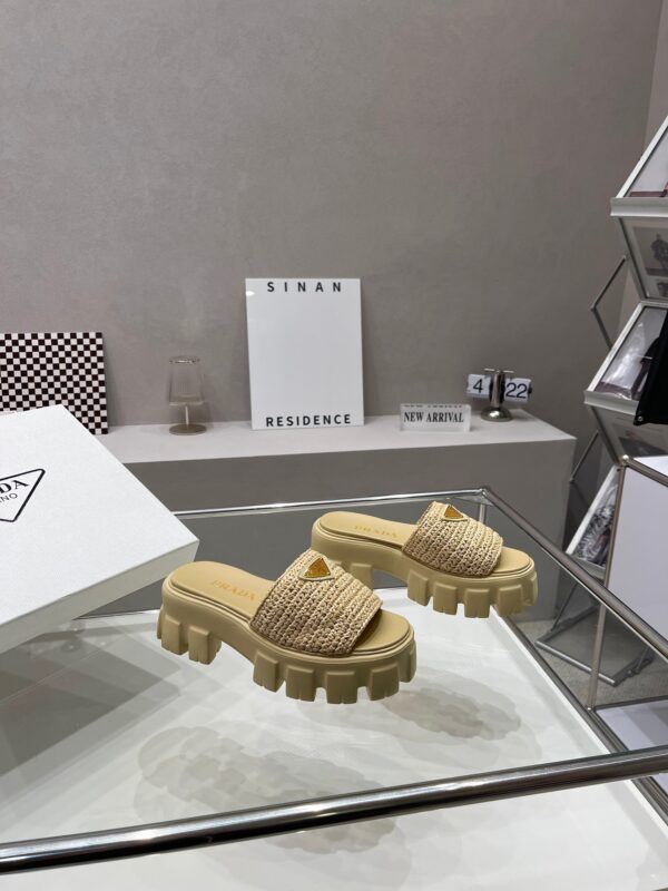 Prada 2023 New Light Raffia Sandals