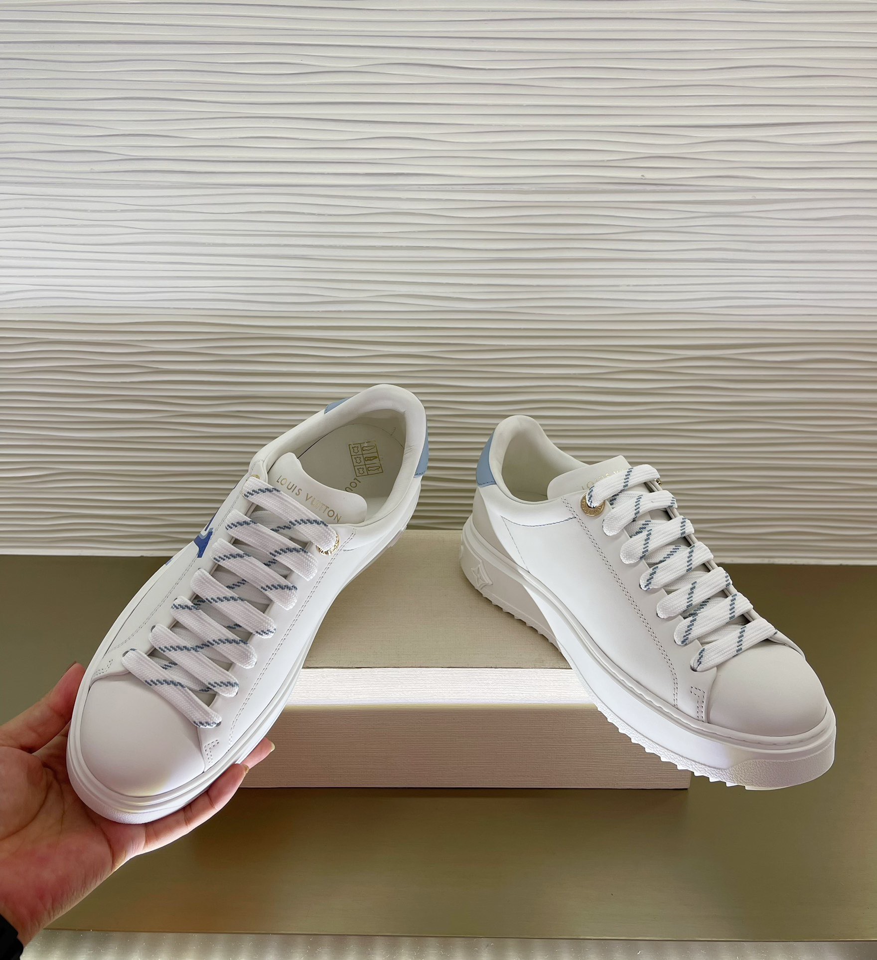 Louis Vuitton 2023 New Trainers - Image 4