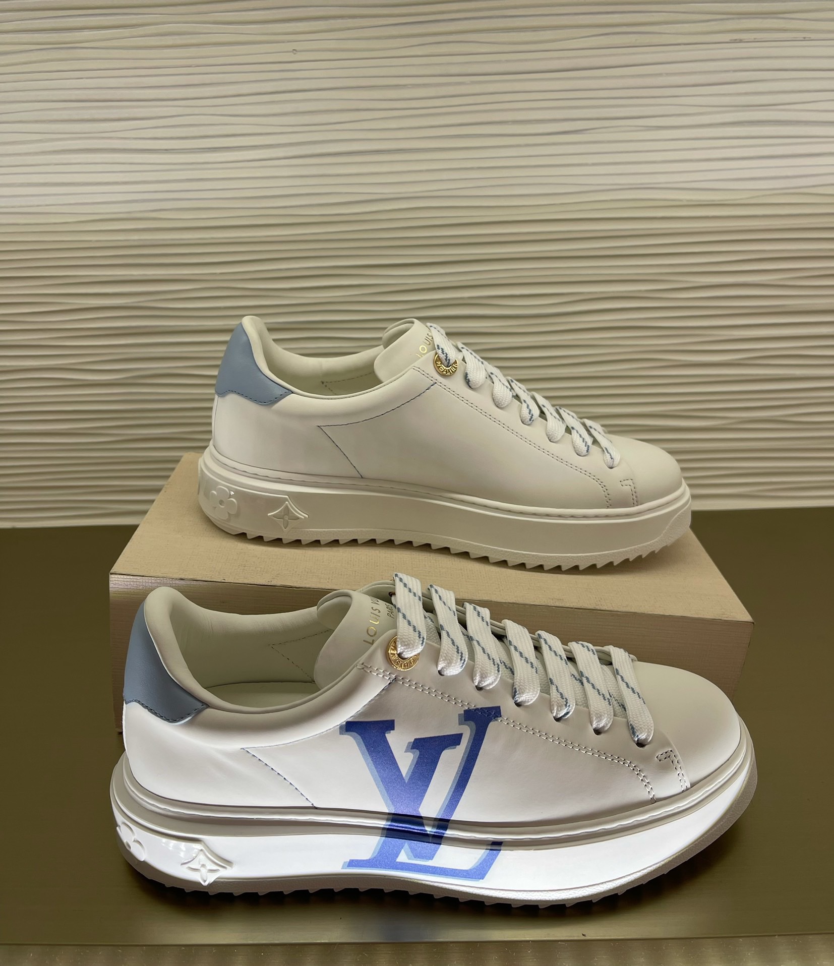 Louis Vuitton 2023 New Trainers - Image 6