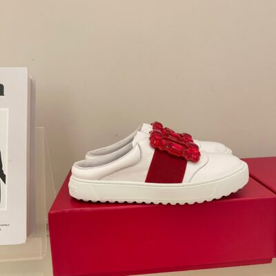 Roger Vivier 2023 New Mules