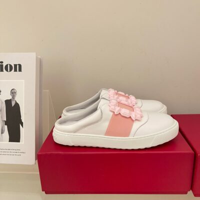 Roger Vivier 2023 New Mules