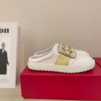 Roger Vivier 2023 New Mules