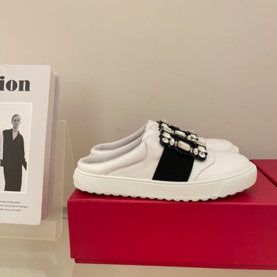 Roger Vivier 2023 New Mules