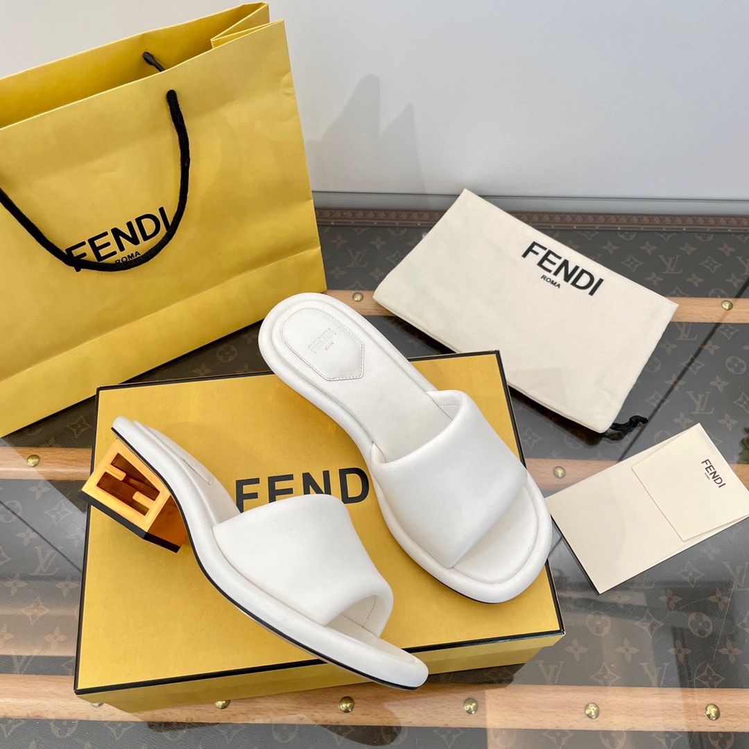 Fendi 2023 New Sandals - Image 6