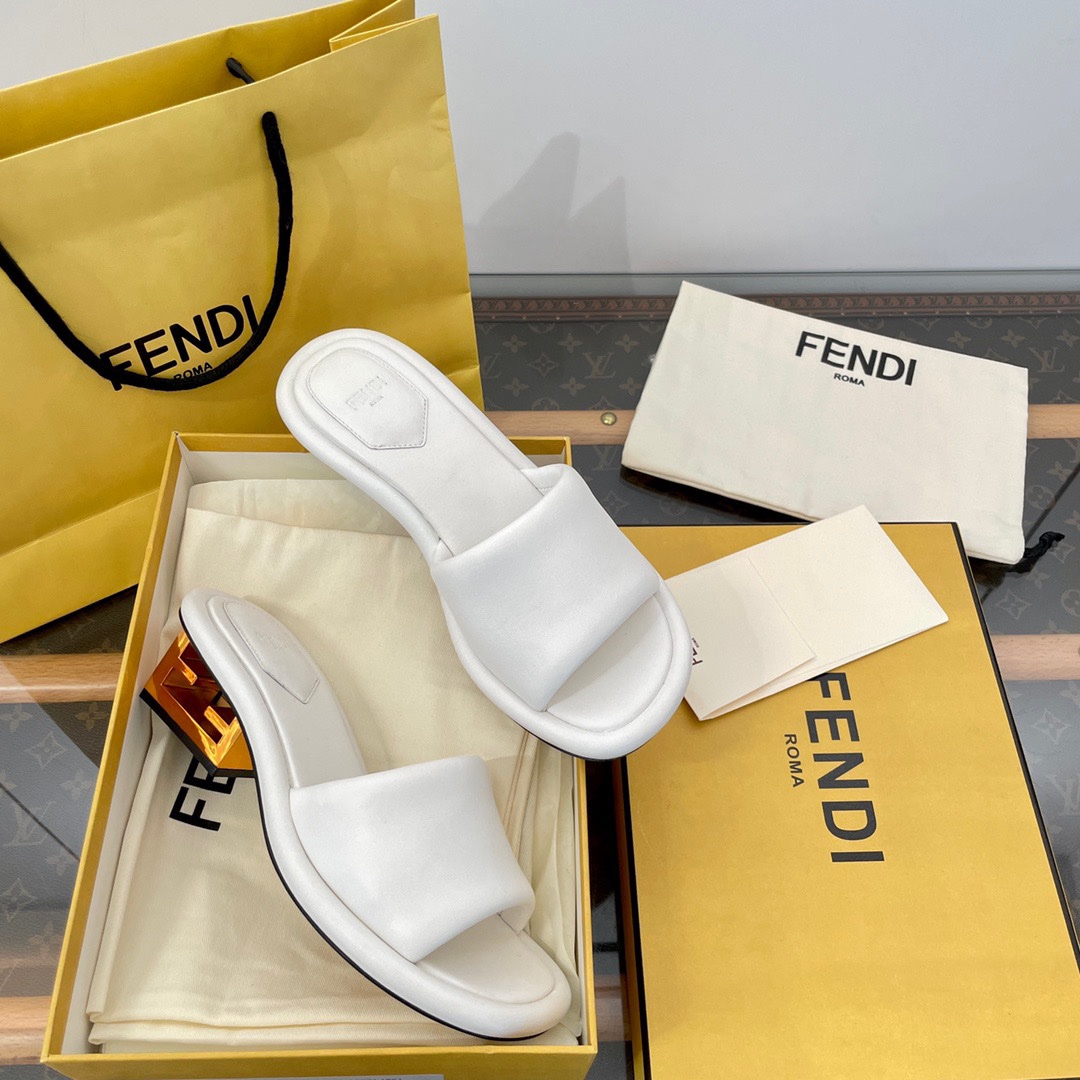 Fendi 2023 New Sandals - Image 7