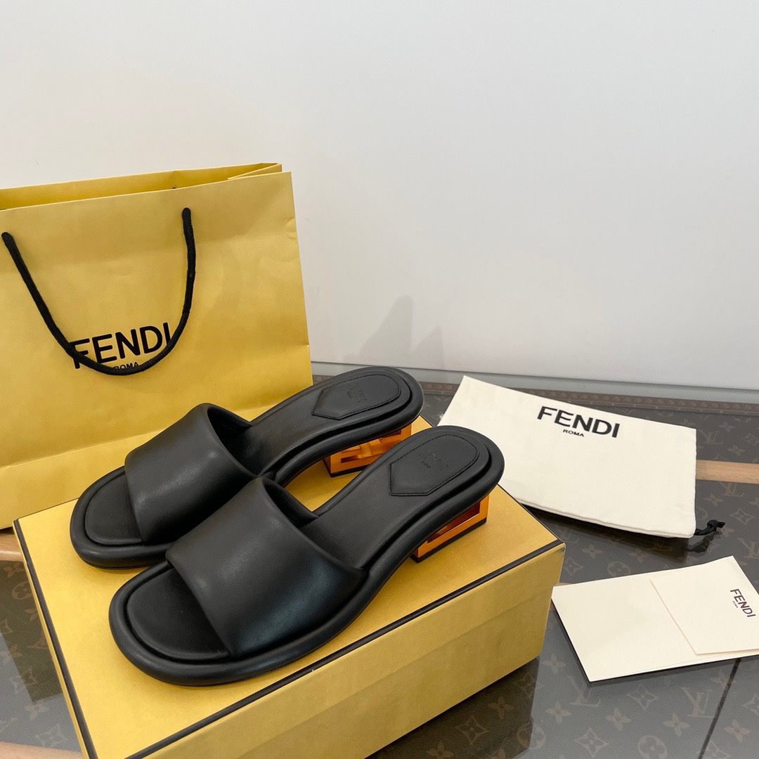 Fendi 2023 New Sandals - Image 5