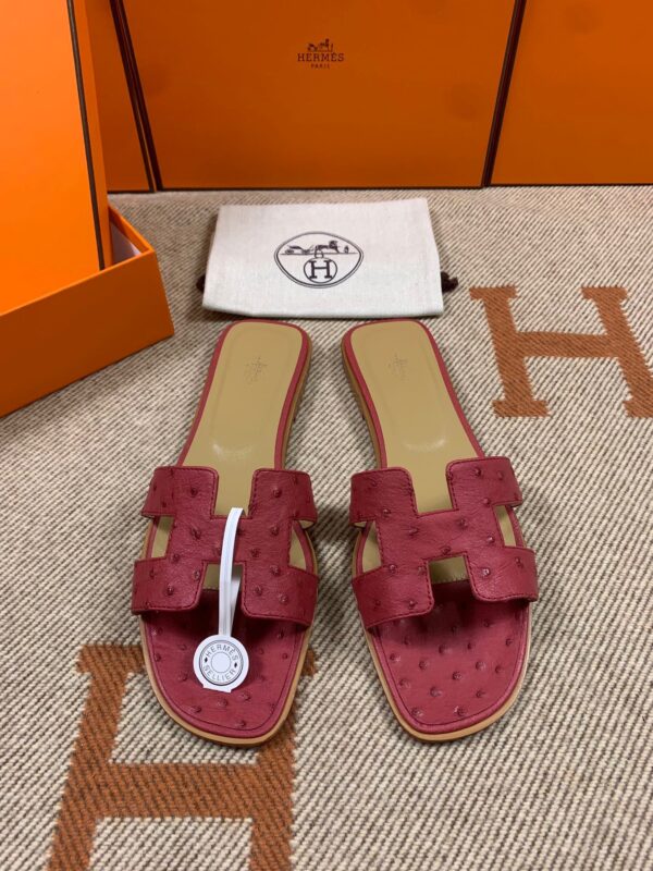 Hermes New Oran Sandals in Ostrich (fully handmade)