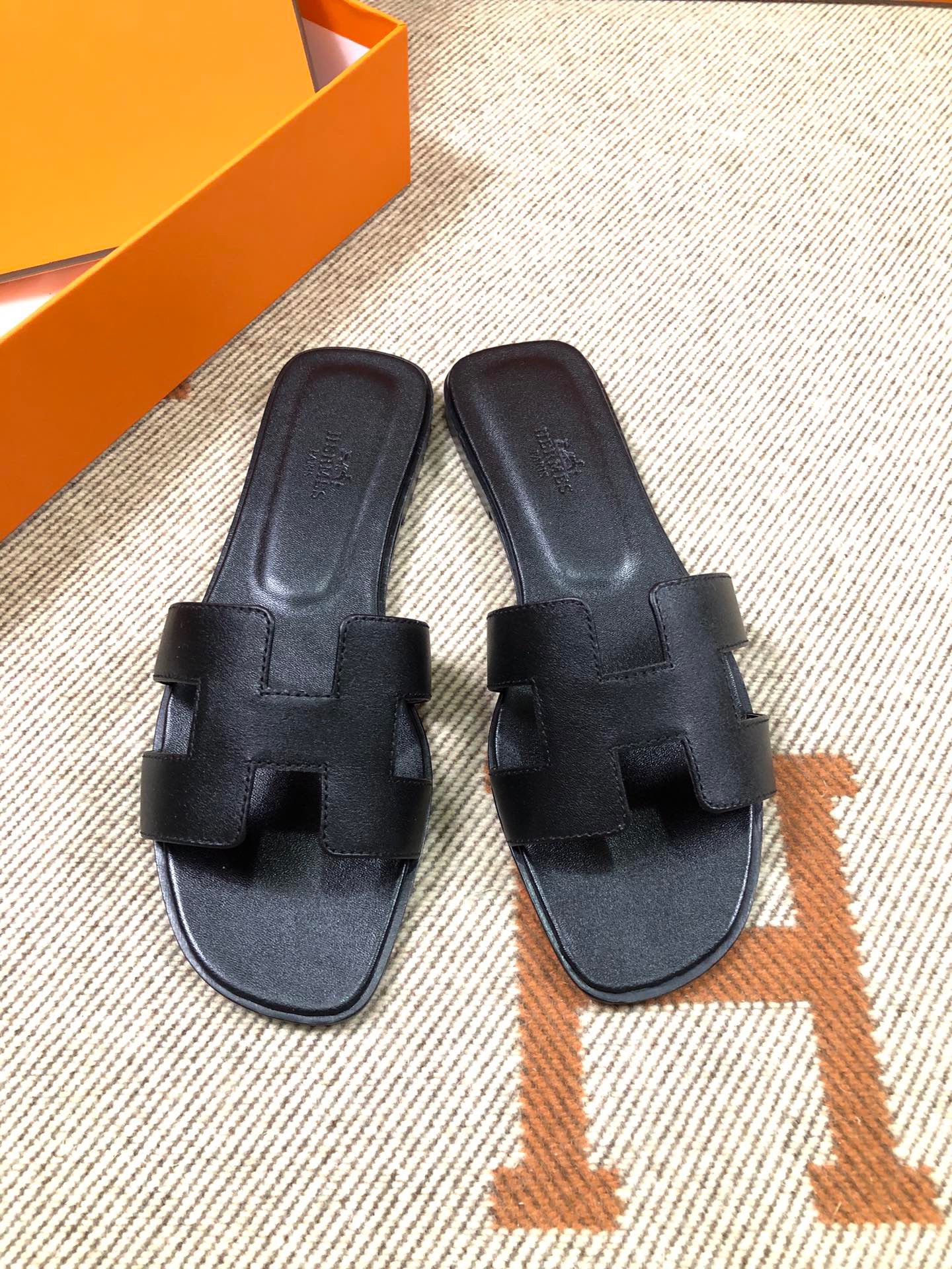 img_6082 Hermes New Oran Sandals in Swift (fully handmade) - Image 1