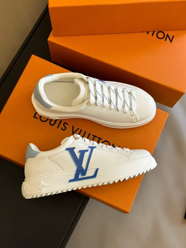 Louis Vuitton 2023 Classic thick-soled Sneakers