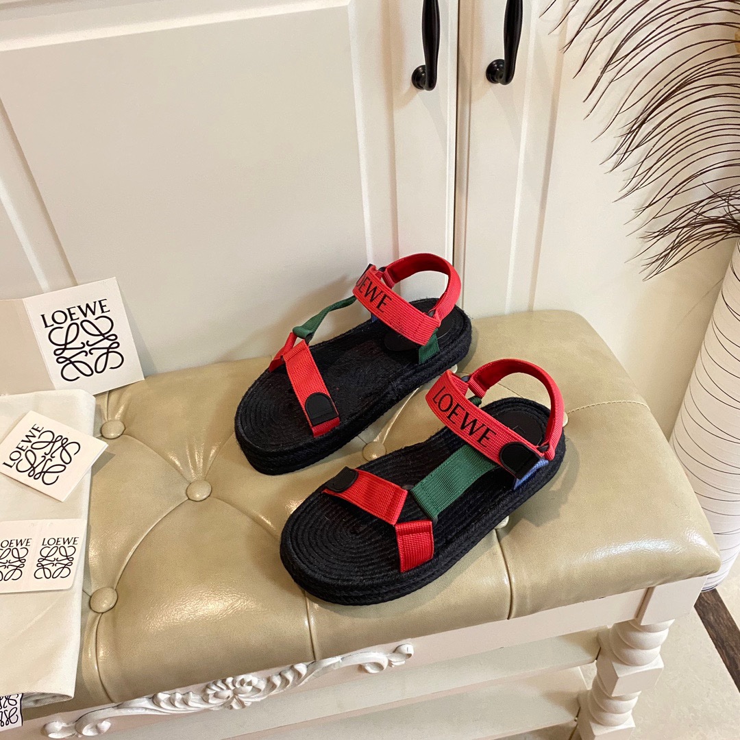 Loewe 2023 Sandals for Couples - Image 3