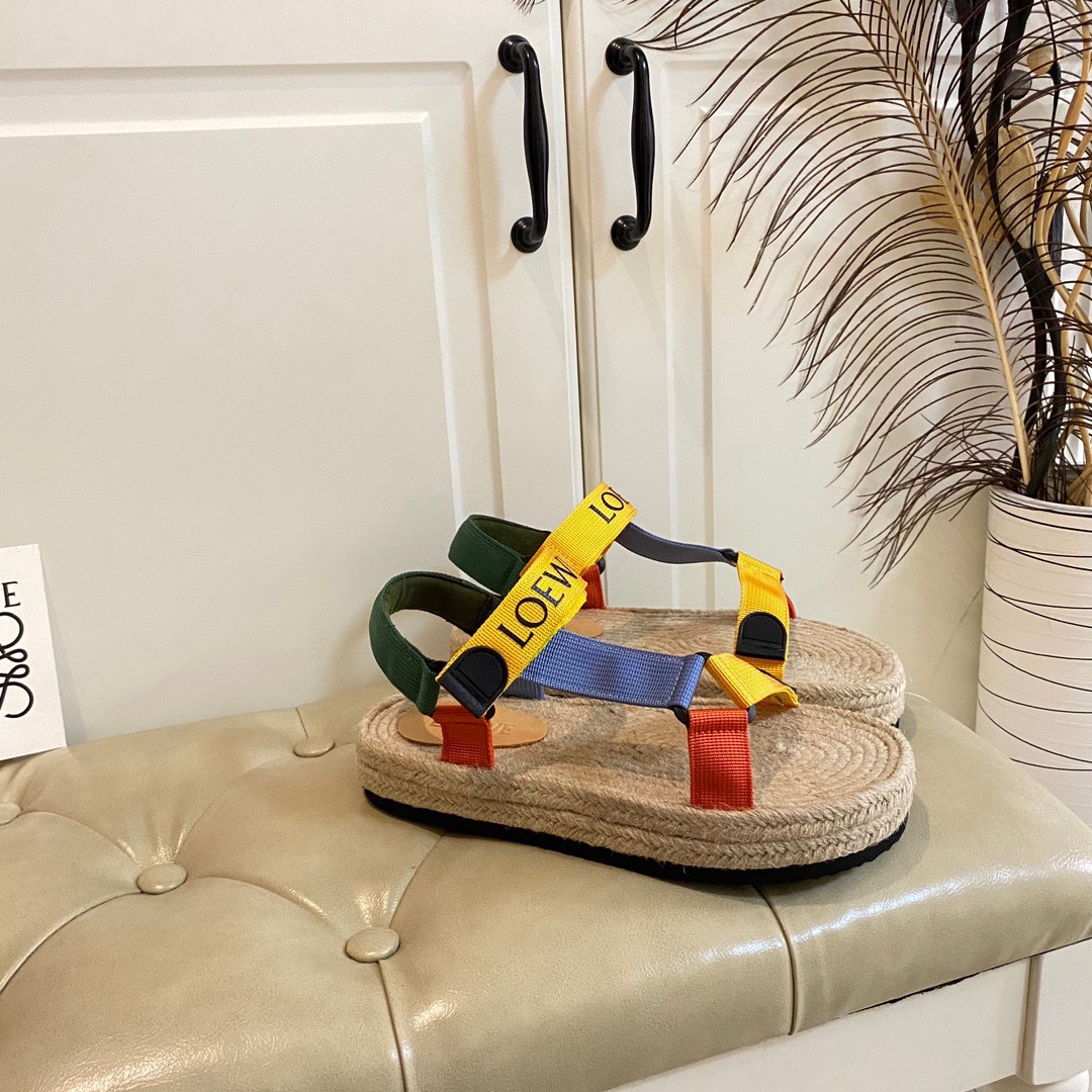 Loewe 2023 Sandals for Couples