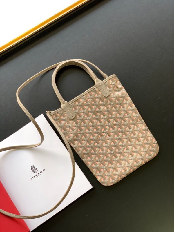 Goyard Poitiers Earl Bag