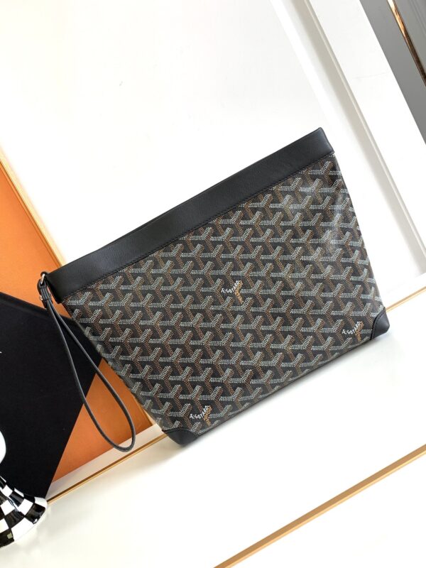 Goyard Conti Clutch