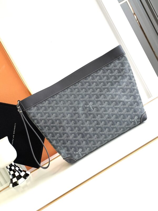 Goyard Conti Clutch