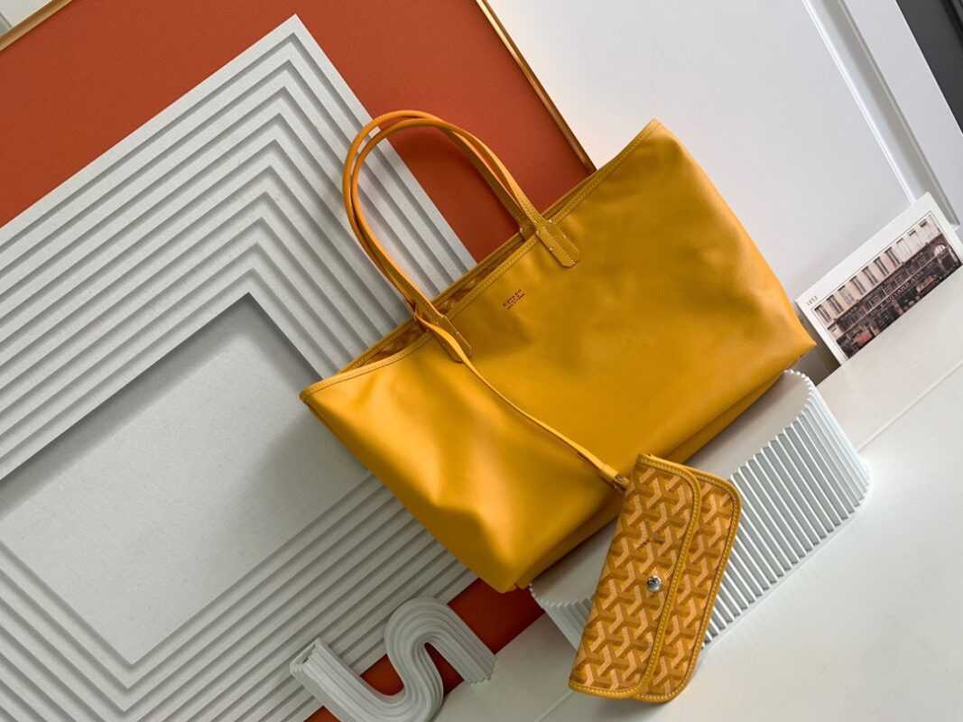 Goyard Anjou Tote PM