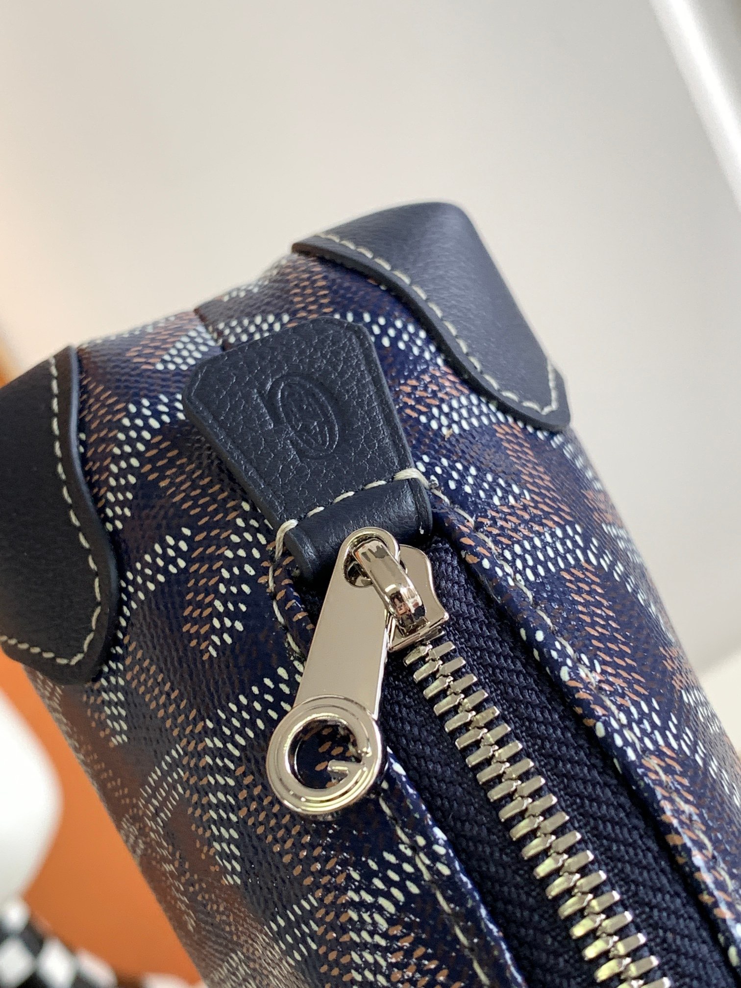 Goyard Vendôme Makeup Bag - Image 6