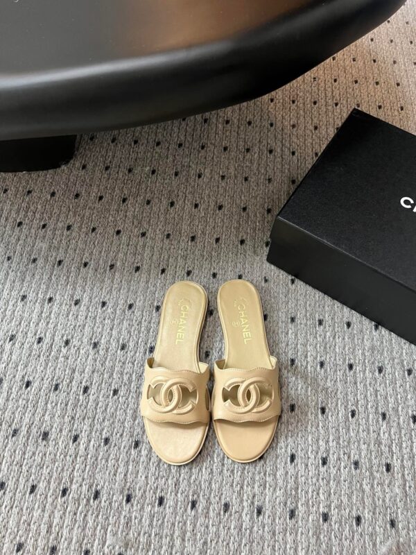 Chanel 2023 New Flip Flops
